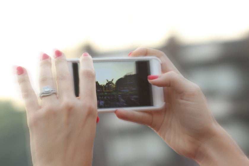 How To Remove Motion Photo: A Practical Guide For Photographers | Skylum Blog(4)