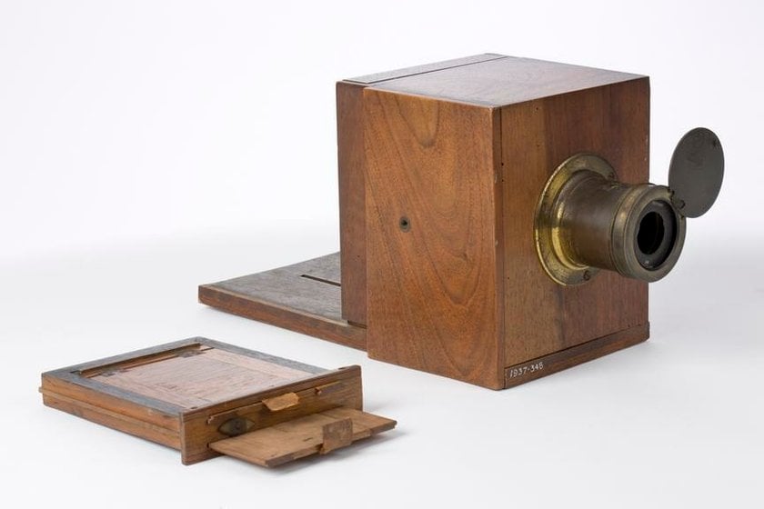 Die Geschichte des ersten Fotos aller Zeiten | Skylum Blog(4)