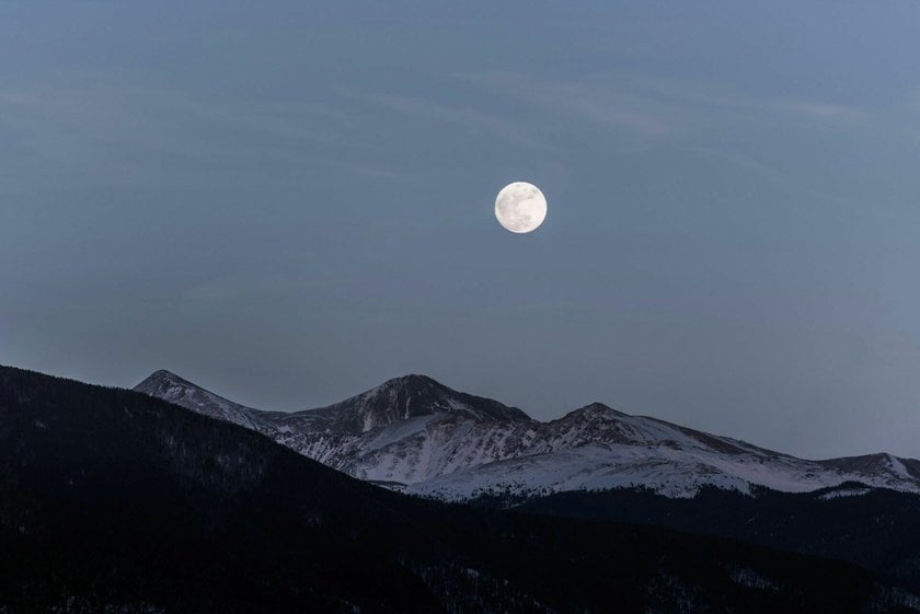 Full Moon Illuminating the Mountains | Skylum Blog