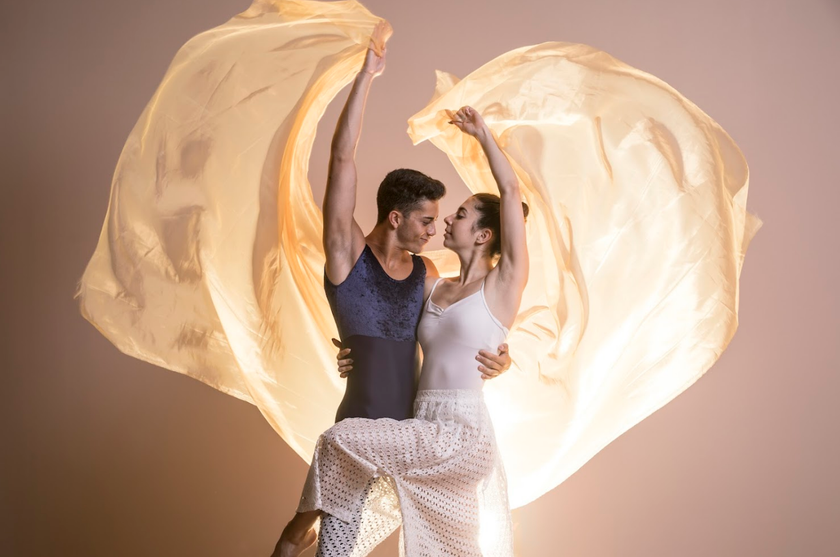 The Rule of Odds in Photography: How to Create Balanced Compositions | Skylum Blog(16)